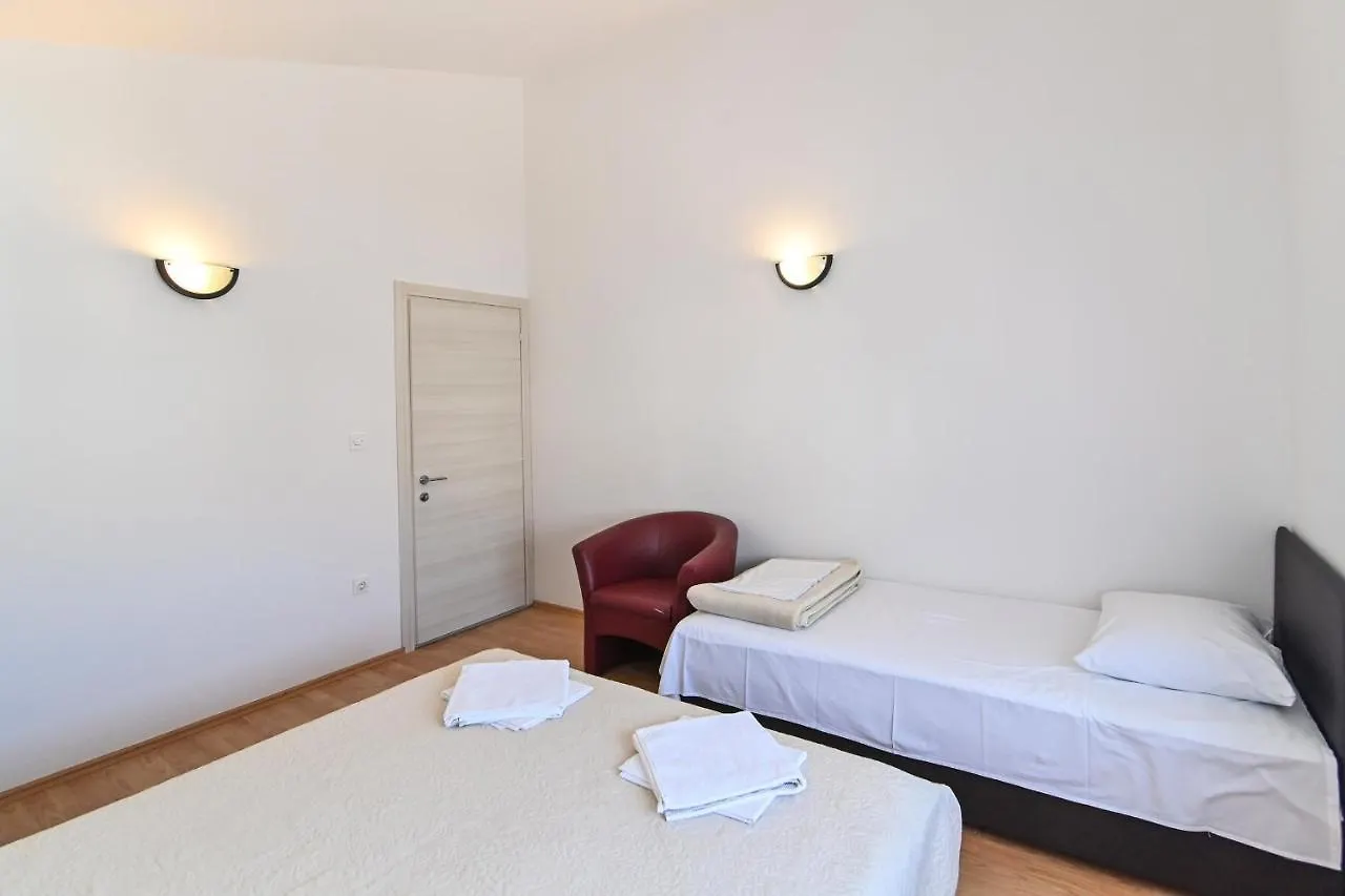 Apartments Andrea I Baška